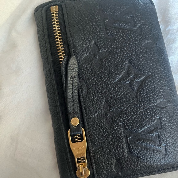 Authentic Louis Vuitton Empreinte Key Pouch Marine - Picture 8 of 8